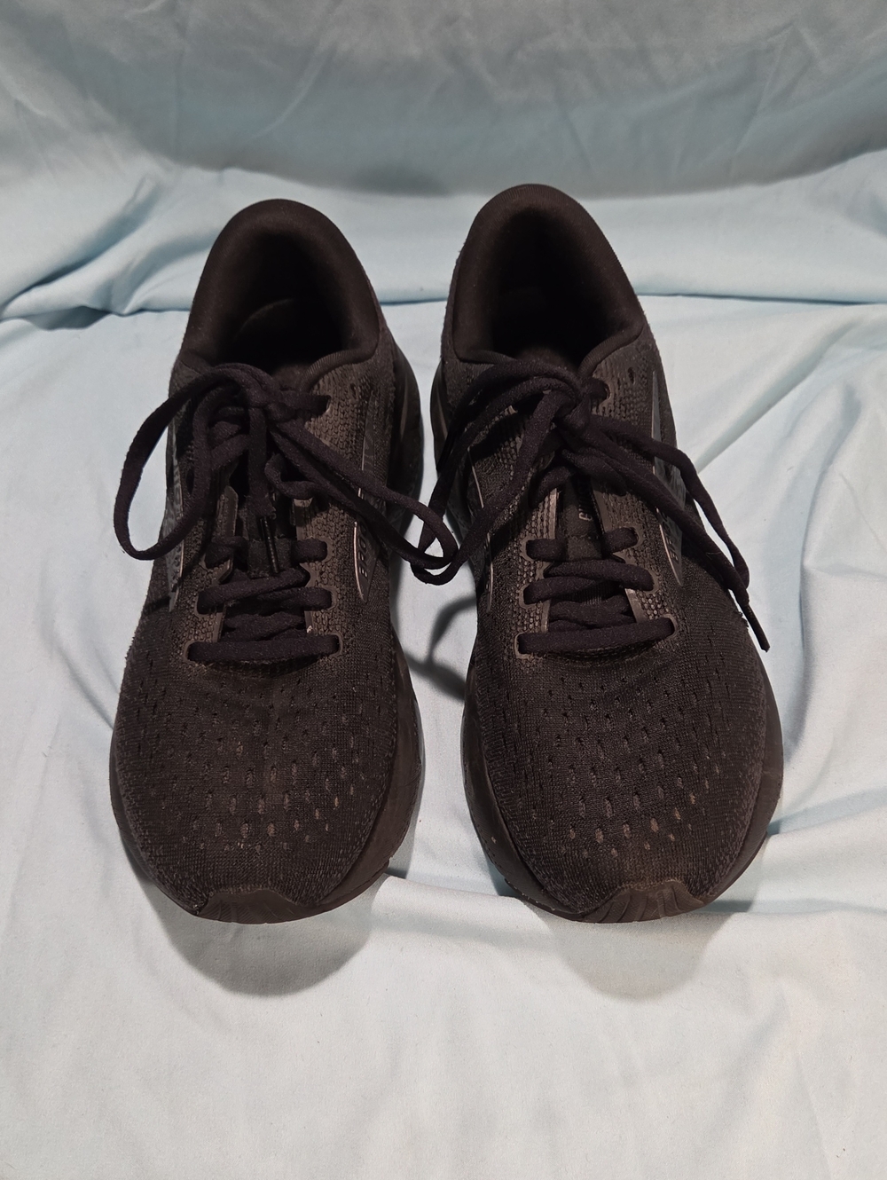 Brooks Ghost 16 Women’s 8.5 - Black/Black - Excellent Condition!